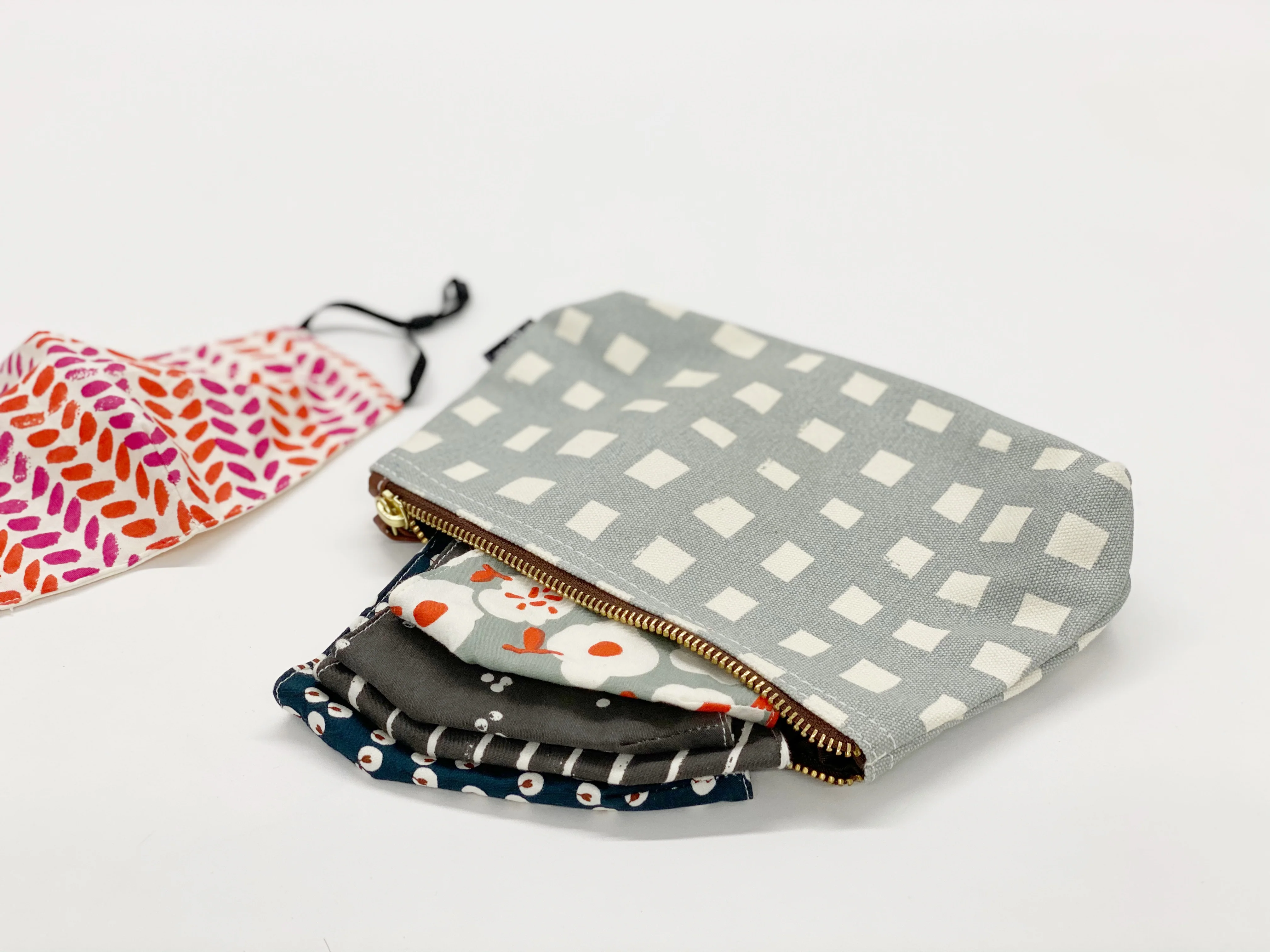 BUY 2 GIVE 1 Mask Set - Izara - Image 6