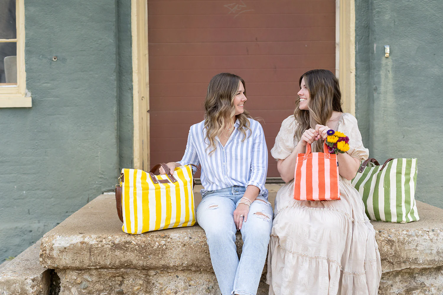 Lunch + Pie Tote - Linea Red/Pink - Image 3