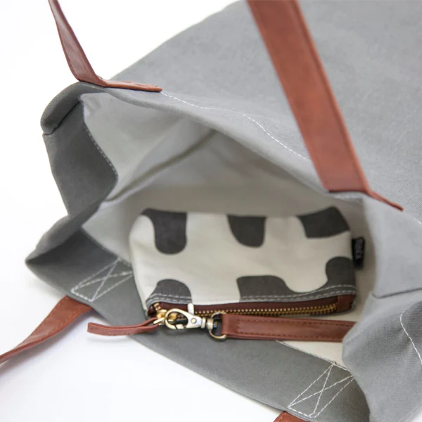 Travel Pouch - Echo Charcoal - Image 3