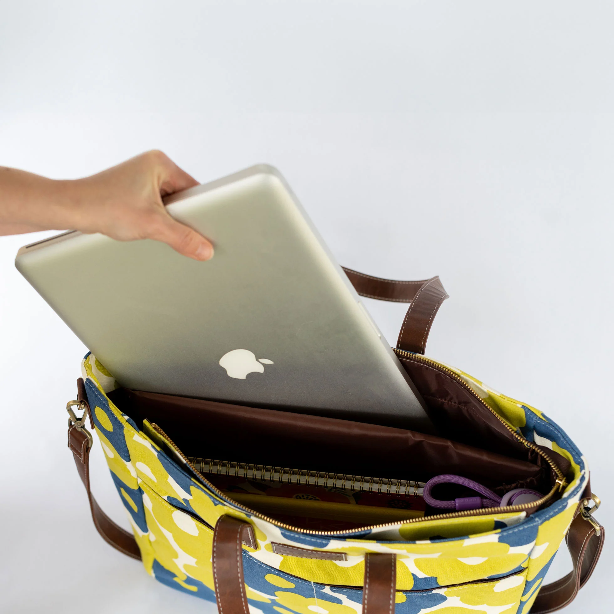 Essential Tote - Nochi - Image 9