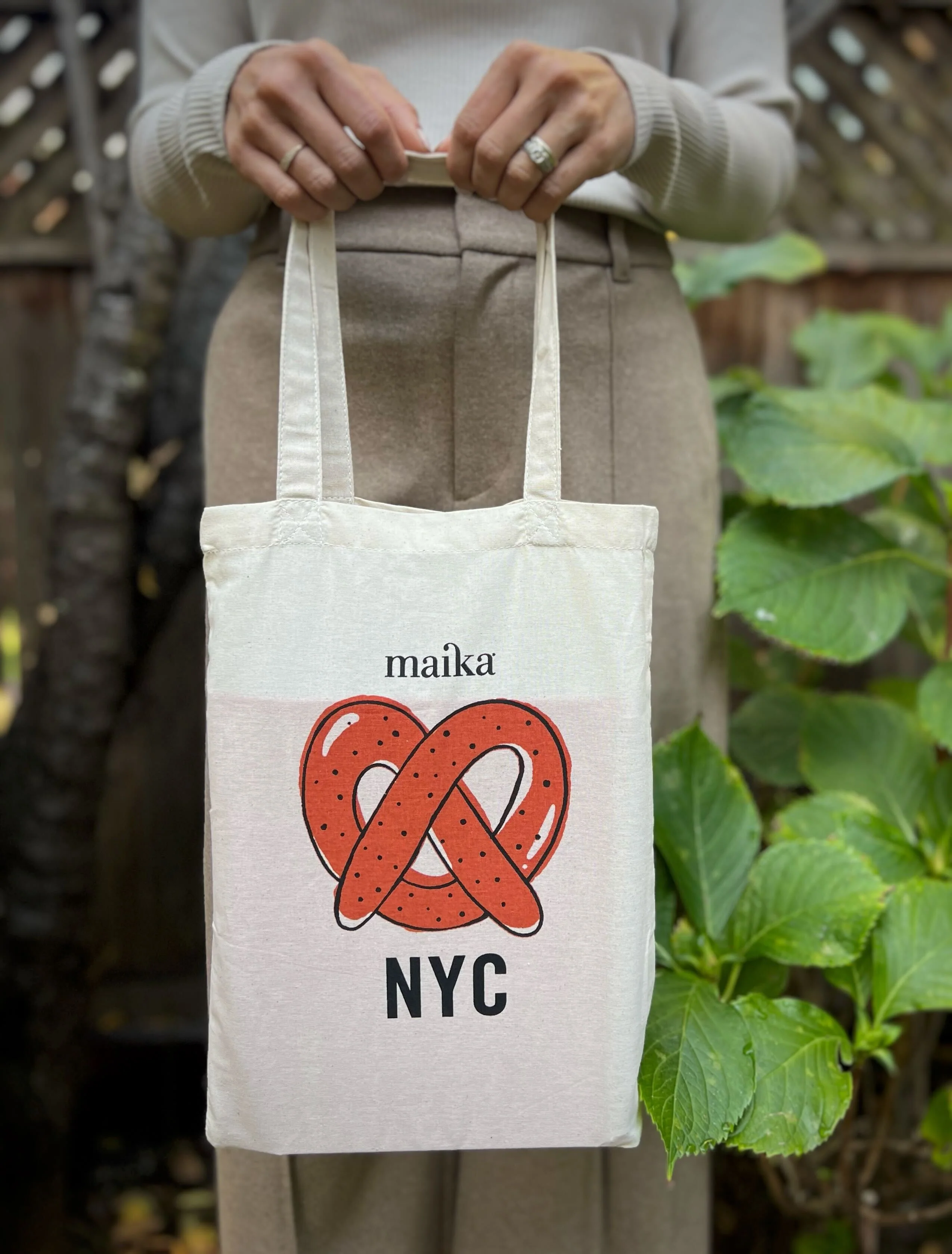 Pretzel Bag - Image 4